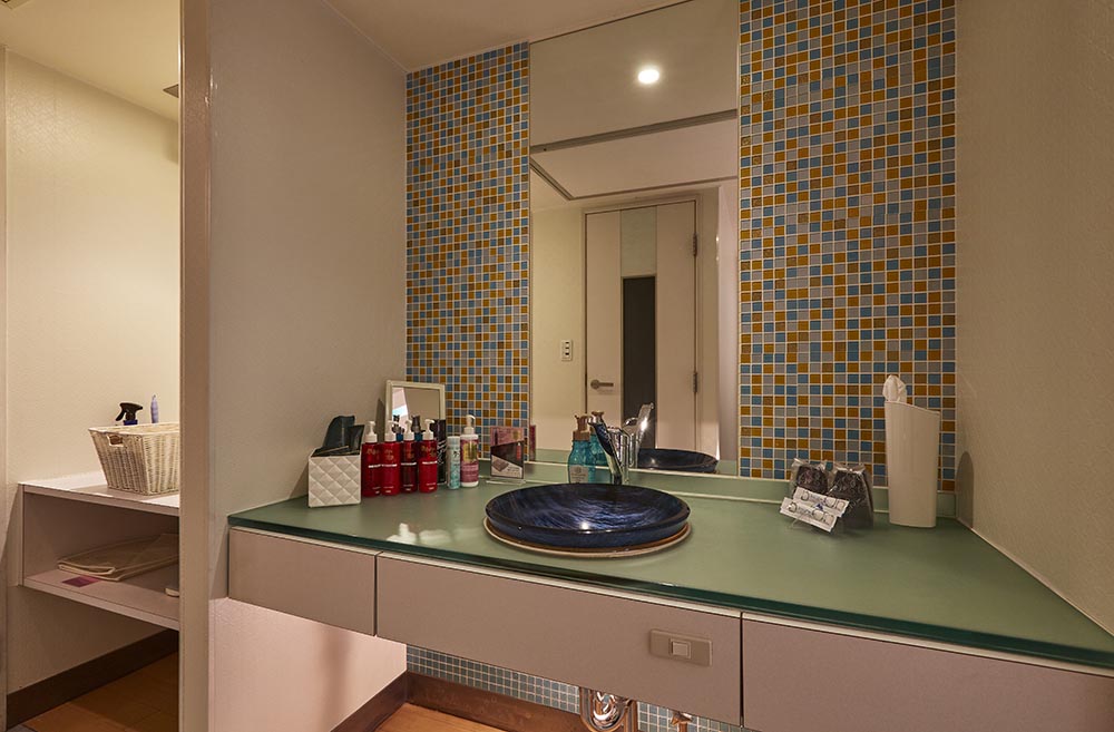 Soda pop -room.NO406-