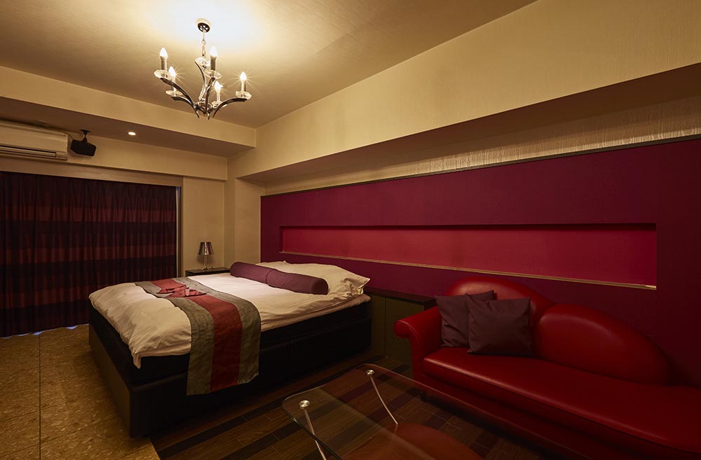 Glamourous -room.NO306-