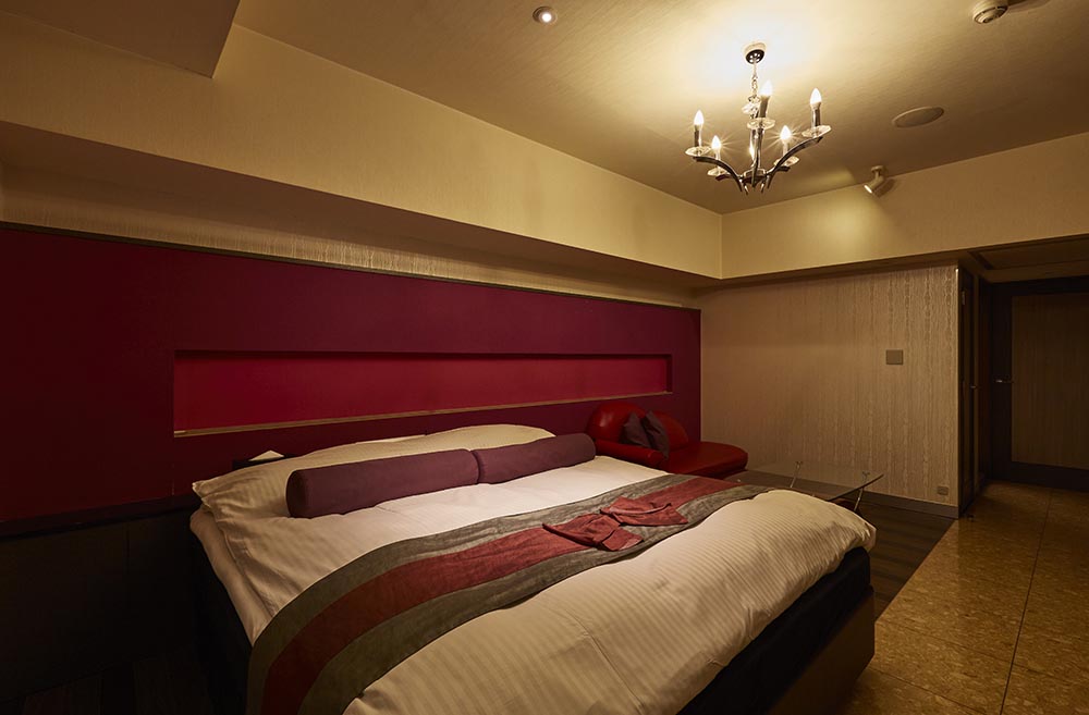 Glamourous -room.NO306-